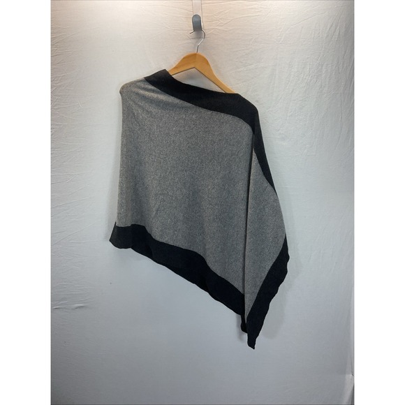 Carol & co Sweaters - Carol & Co Roma Italy Made Cashmere Blend Gray Asymmetrical Shawl‎ Poncho OS
